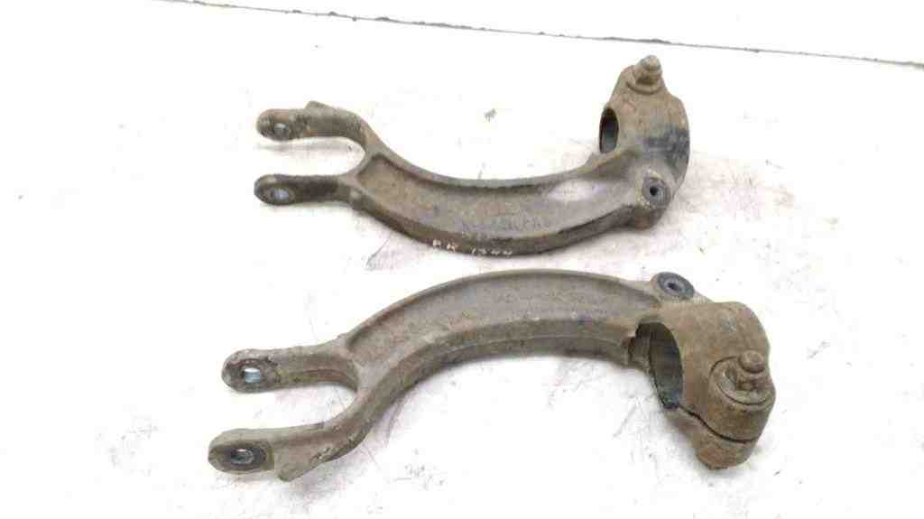 AUDI A4 B7/8E (2004-2008) Other suspension parts 8K0413K 32413291