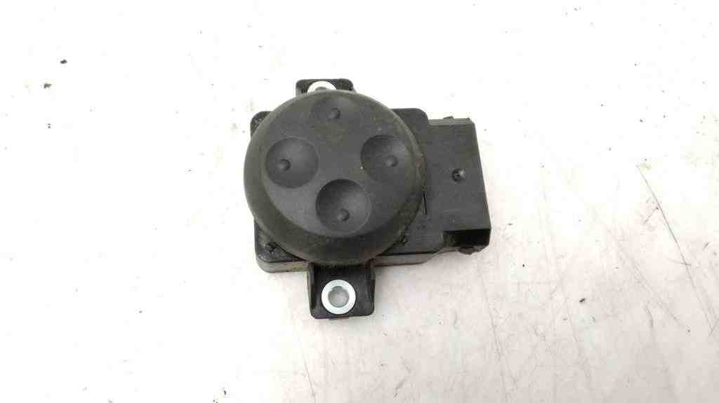 AUDI A4 B7/8E (2004-2008) Left Seat Control Switches 8E0959777B 32415469