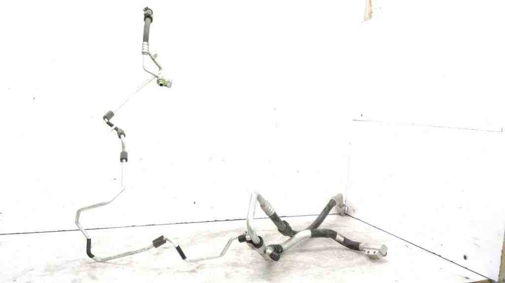 AUDI A4 B7/8E (2004-2008) AC Hose Pipe 8K1260712B 32416900