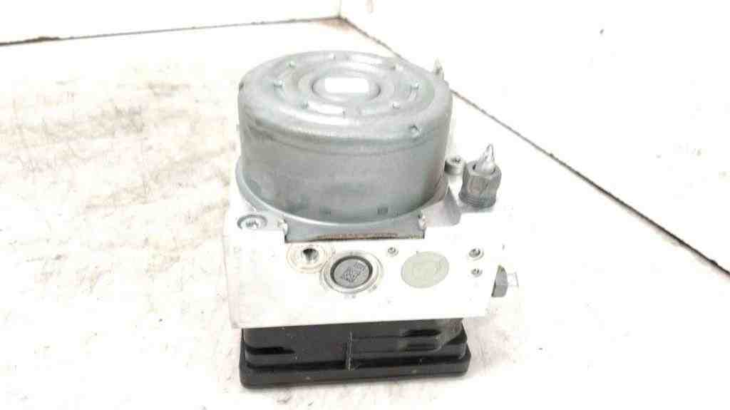 RENAULT Megane 3 generation (2008-2020) Абс блок 10022010264,476607355R 32428699