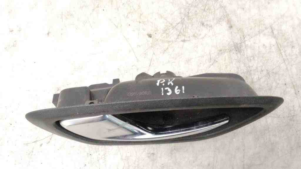 RENAULT Megane 3 generation (2008-2020) Левая задняя внутренняя ручка открытия B06719687R,806718801R 32428729