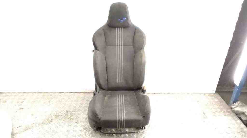 RENAULT Megane 3 generation (2008-2020) Front Right Seat 32429063