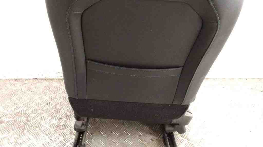 RENAULT Megane 3 generation (2008-2020) Front Right Seat 32429063