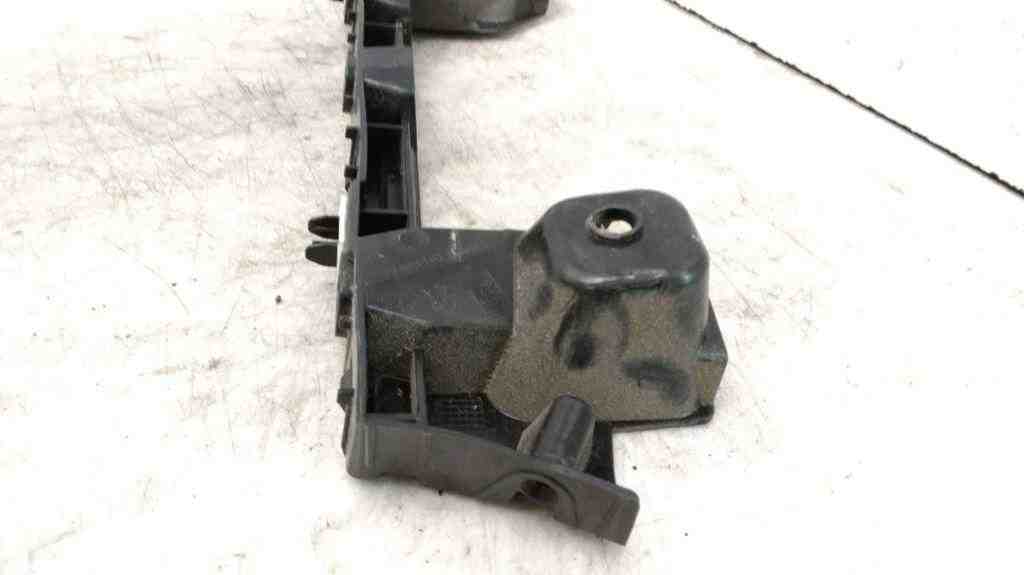 RENAULT Megane 3 generation (2008-2020) Rear Left Bumper Bracket 852250976R 32429292