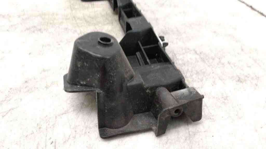 RENAULT Megane 3 generation (2008-2020) Rear Left Bumper Bracket 852250976R 32429292