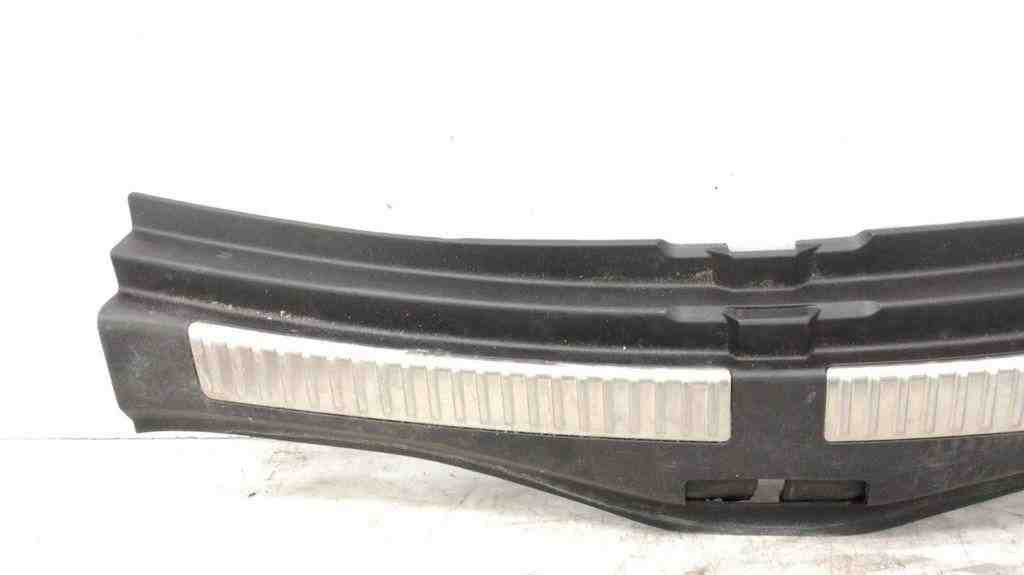 RENAULT Megane 3 generation (2008-2020) Trunk Lock Trim 849204957R 32429326