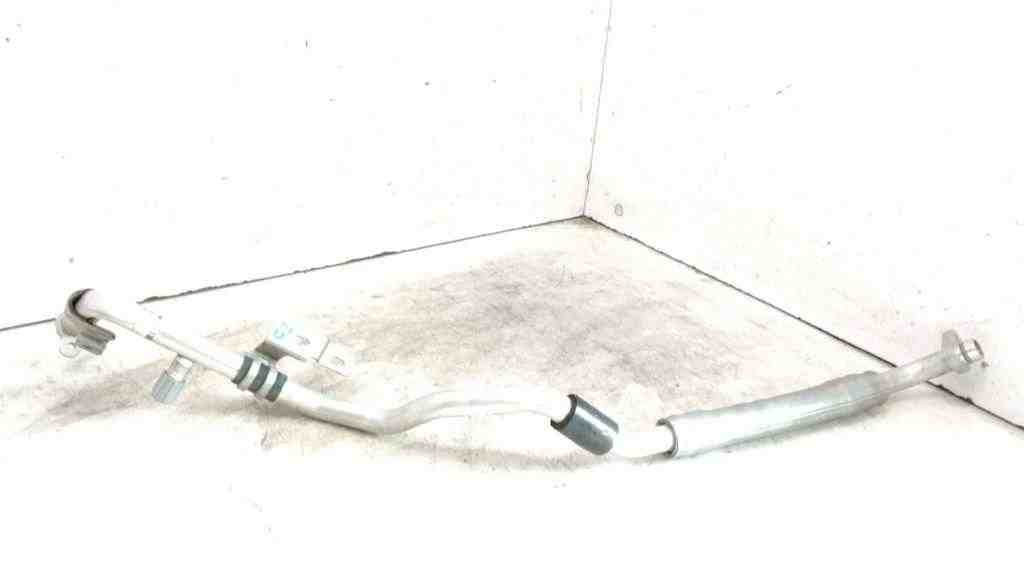 RENAULT Megane 3 generation (2008-2020) AC Hose Pipe 924801894R 32429342