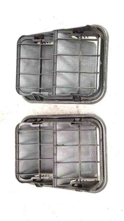 RENAULT Megane 3 generation (2008-2020) Body Ventilation Grilles 93862182 32429450