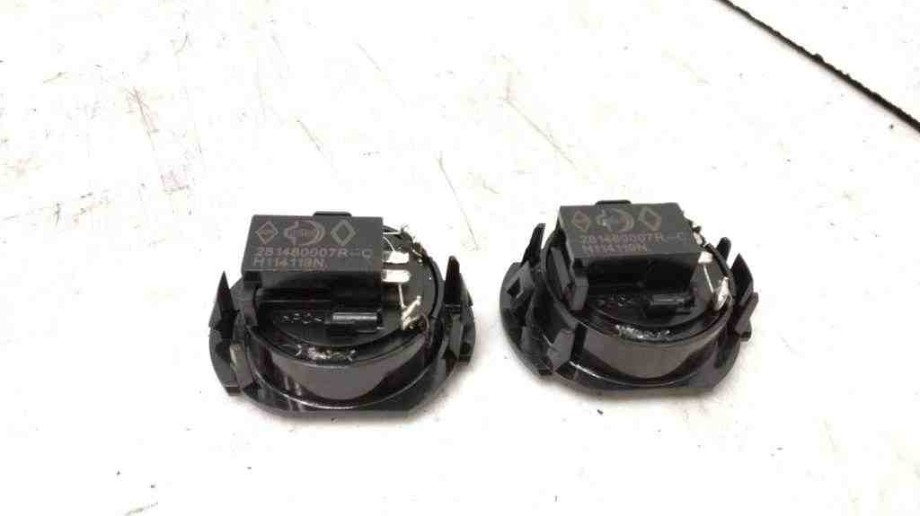 RENAULT Megane 3 generation (2008-2020) Front Left Door Loudspeaker 281480007R 32481367