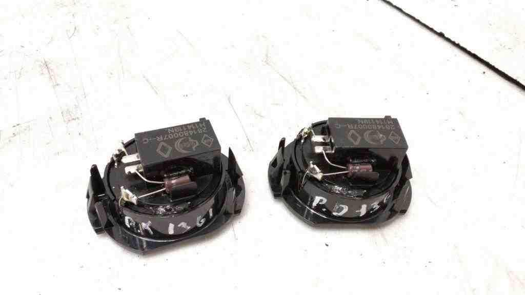 RENAULT Megane 3 generation (2008-2020) Front Left Door Loudspeaker 281480007R 32481367