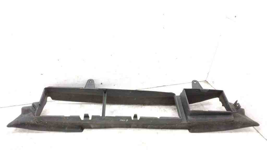 RENAULT Megane 3 generation (2008-2020) Radiatora gaisa novirzītājs 626533246R 32482312