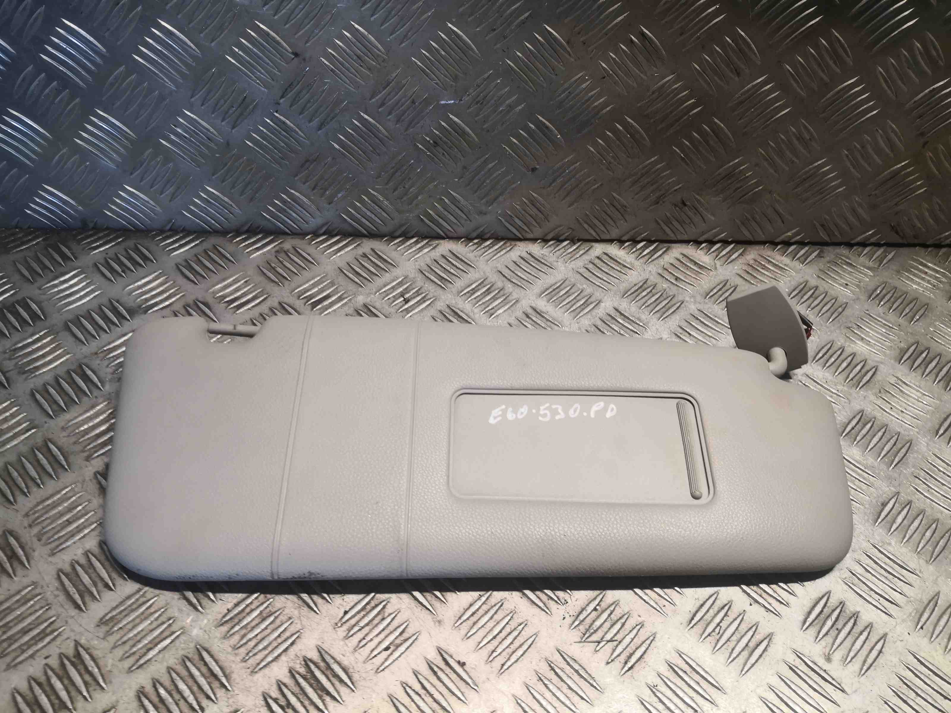 BMW 5 Series E60/E61 (2003-2010) Защита от солнца правая 51167897606,7897606 32403972