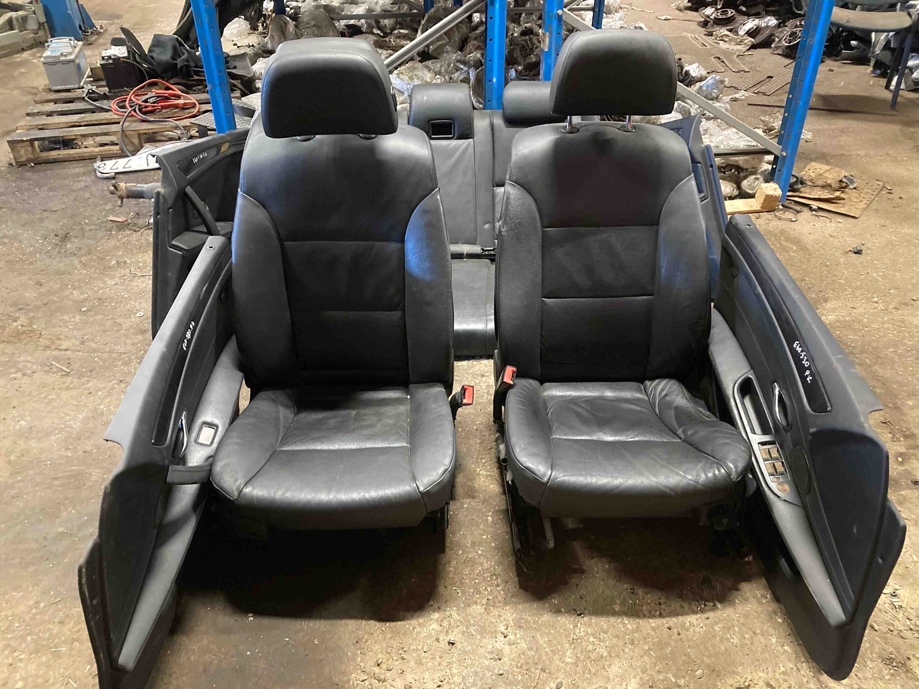 BMW 5 Series E60/E61 (2003-2010) Внутренние сиденья с комплектом дверных карт 52109155006,52109155007,52107969292,ANTHRAZIT 32410895