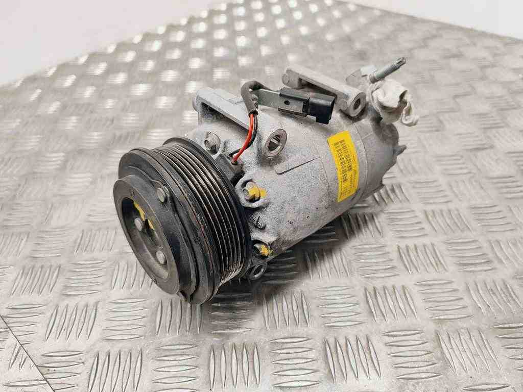 FORD Kuga 3 generation (2019-2023) Air Condition Pump FV4119D629DB 32415769