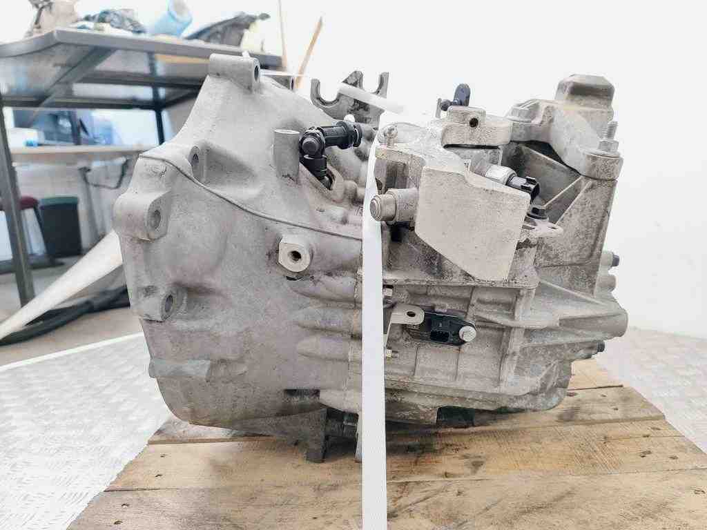 FORD Kuga 3 generation (2019-2023) Gearbox FV4R7002CCA,F1DR7F096CCA 32415805