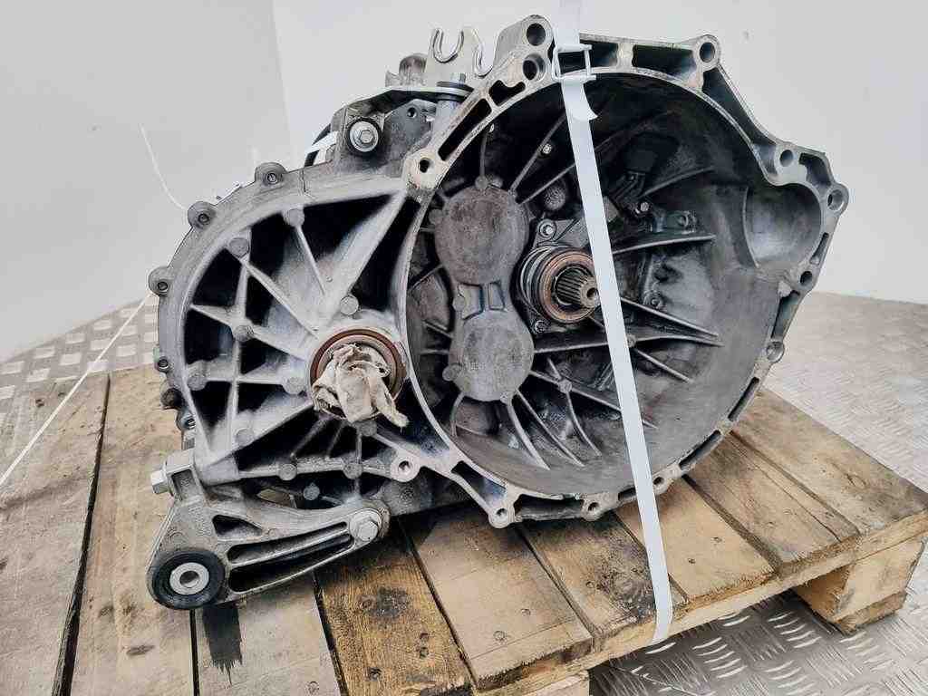 FORD Kuga 3 generation (2019-2023) Gearbox FV4R7002CCA,F1DR7F096CCA 32415805