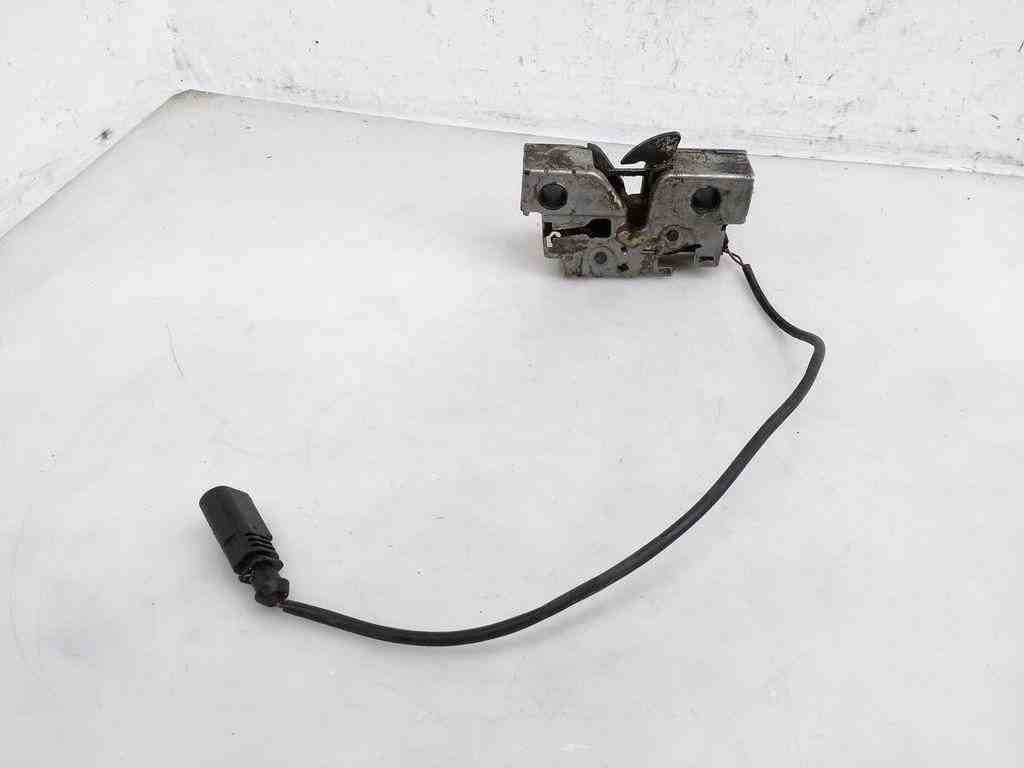 SKODA Octavia 3 generation (2013-2020) Bonnet Lock 5E0823509B 32416947