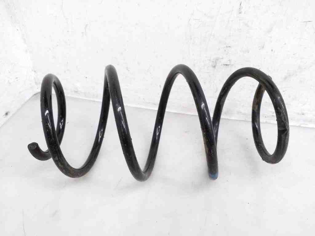 SKODA Octavia 3 generation (2013-2020) Front Right Coil Spring 32417092