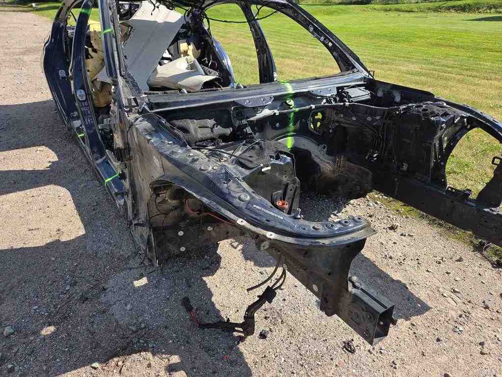 BMW 7 Series G11/G12 (2015-2023) Front Right Quarter Panel 32428234