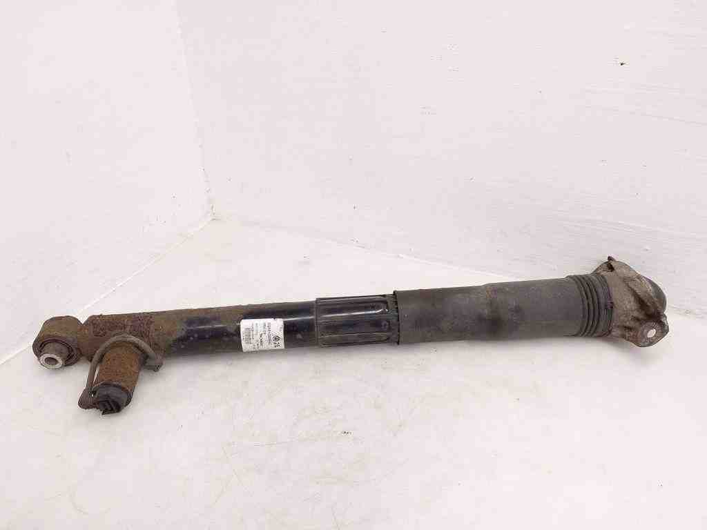 VOLKSWAGEN Passat B8 (2014-2023) Rear Right Shock Absorber 3Q0512009AC 32429090