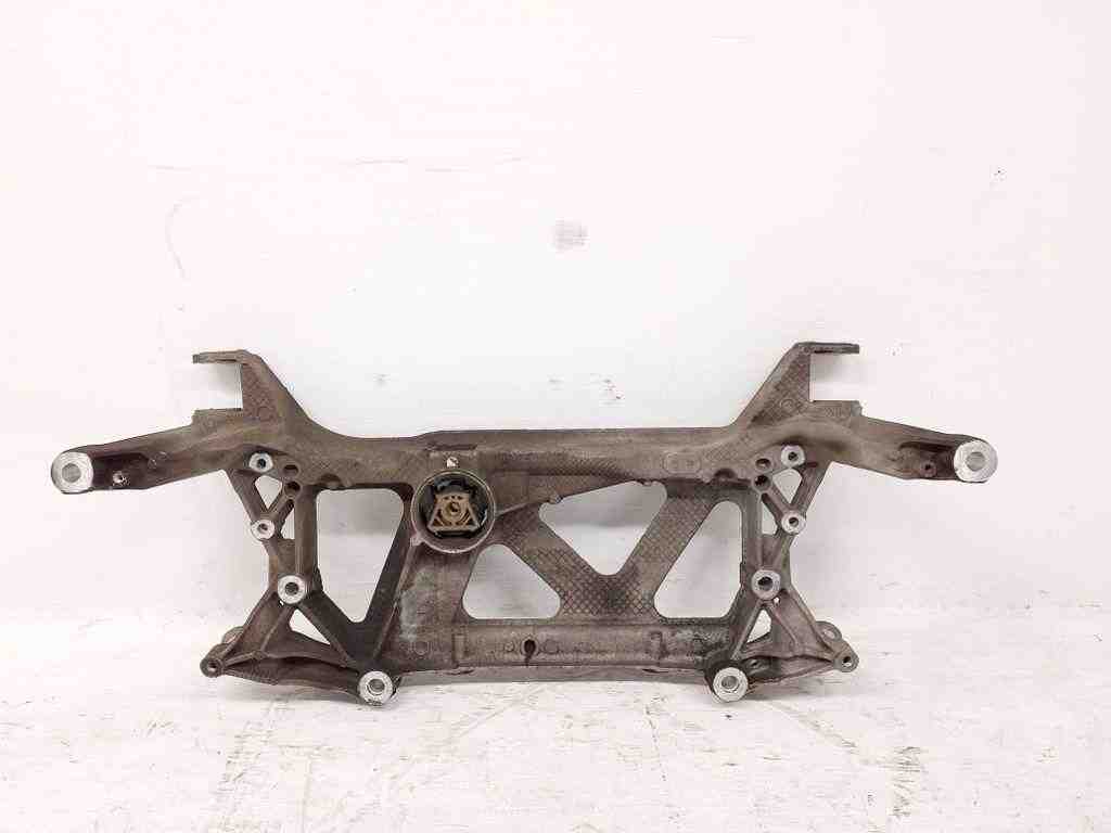 VOLKSWAGEN Passat B8 (2014-2023) Передний траверс 3Q0199369E 32432045