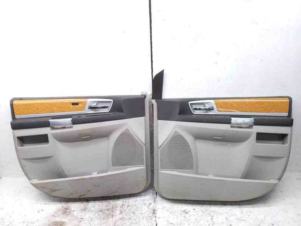 CHRYSLER Voyager 5 generation (2007-2020) Внутренние сиденья с комплектом дверных карт 32479841
