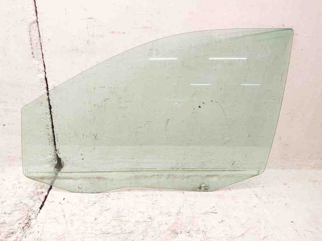 CHRYSLER Voyager 5 generation (2007-2020) Priekšējo kreiso durvju stikls 32550774