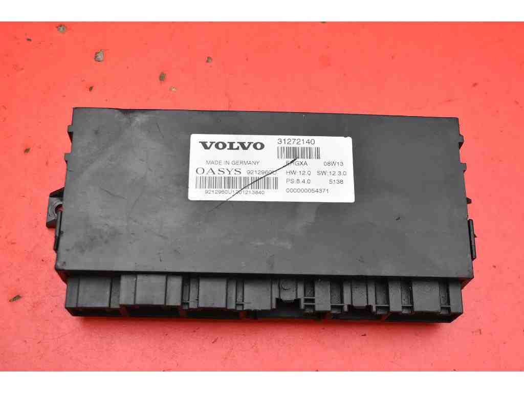 VOLVO C70 2 generation (2005-2013) Motora vadības bloks 31272140 32233386