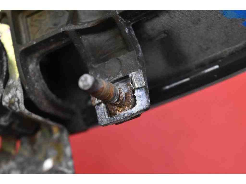 PEUGEOT 607 1 generation (2000-2008) Priekšējo kreiso durvju ārējais rokturis 9631931080 32271890