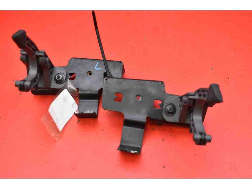 VOLVO C70 2 generation (2005-2013) Замок крышки багажника 9214038RH 32385420