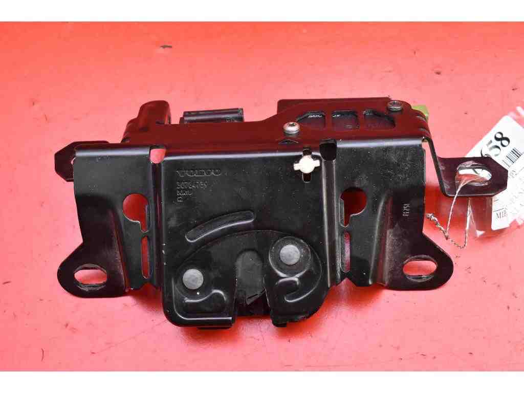 VOLVO C70 2 generation (2005-2013) Замок крышки багажника 30784739 32385424
