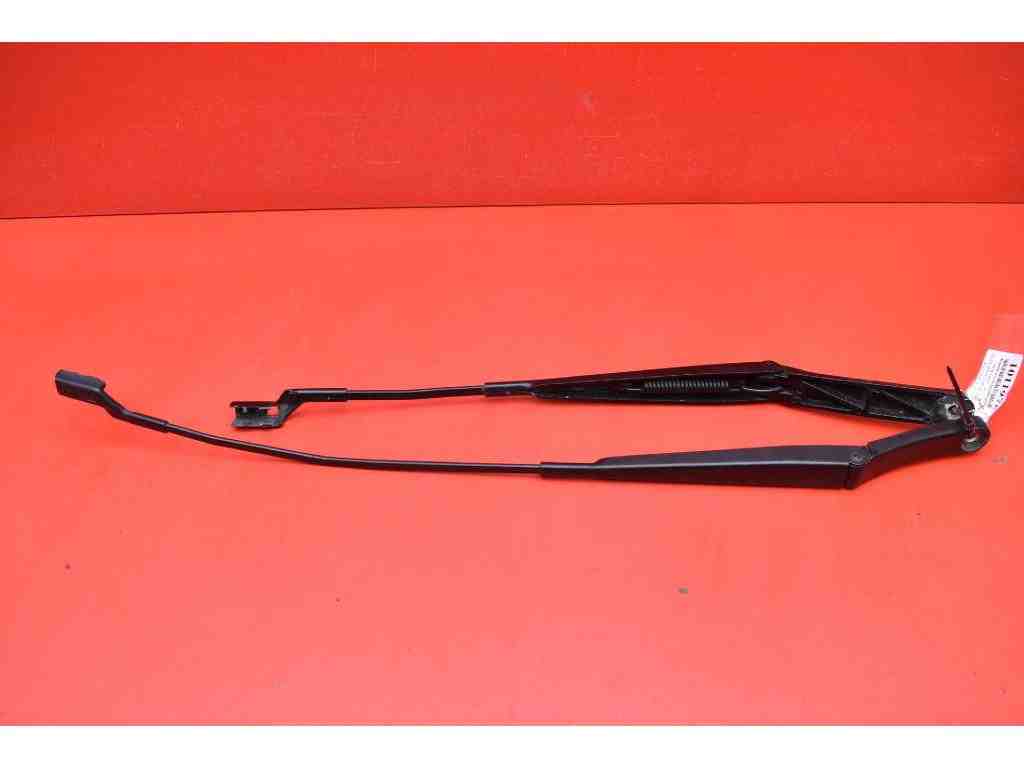 SEAT Leon 3 generation (2012-2020) Стеклоочистители спереди 5F1955409 32385434