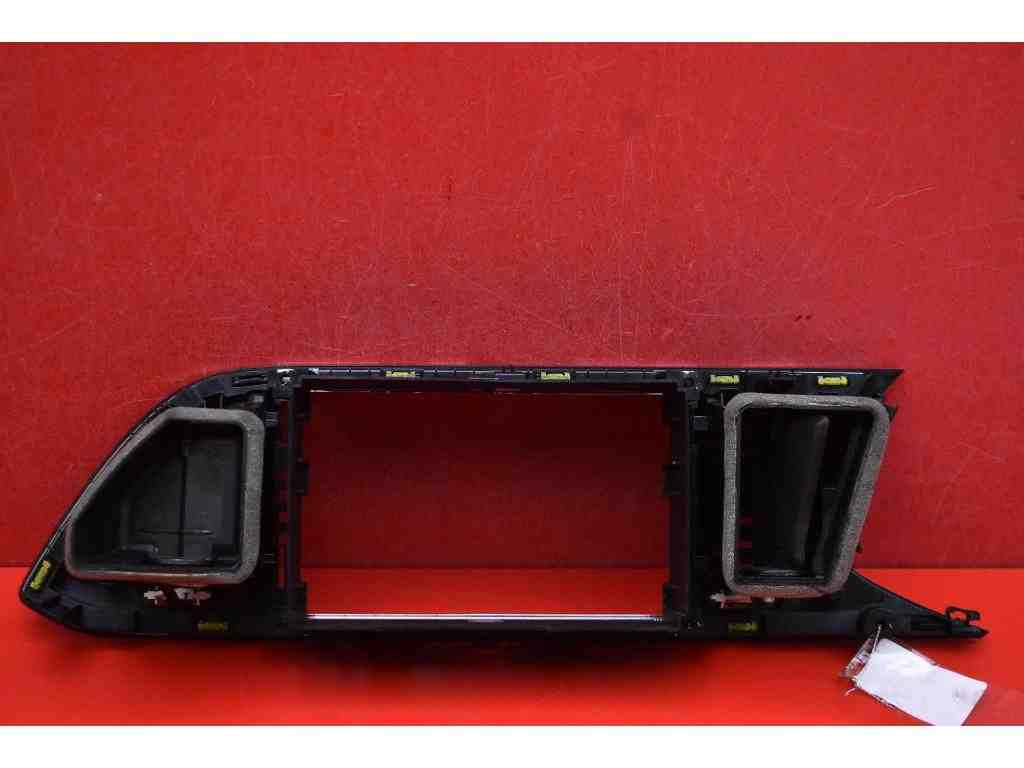 SEAT Leon 3 generation (2012-2020) Cabin Air Intake Grille 5F1819110D 32385456