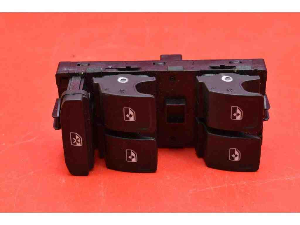 SEAT Leon 3 generation (2012-2020) Front Left Door Window Switch 5G0959857F 32385457