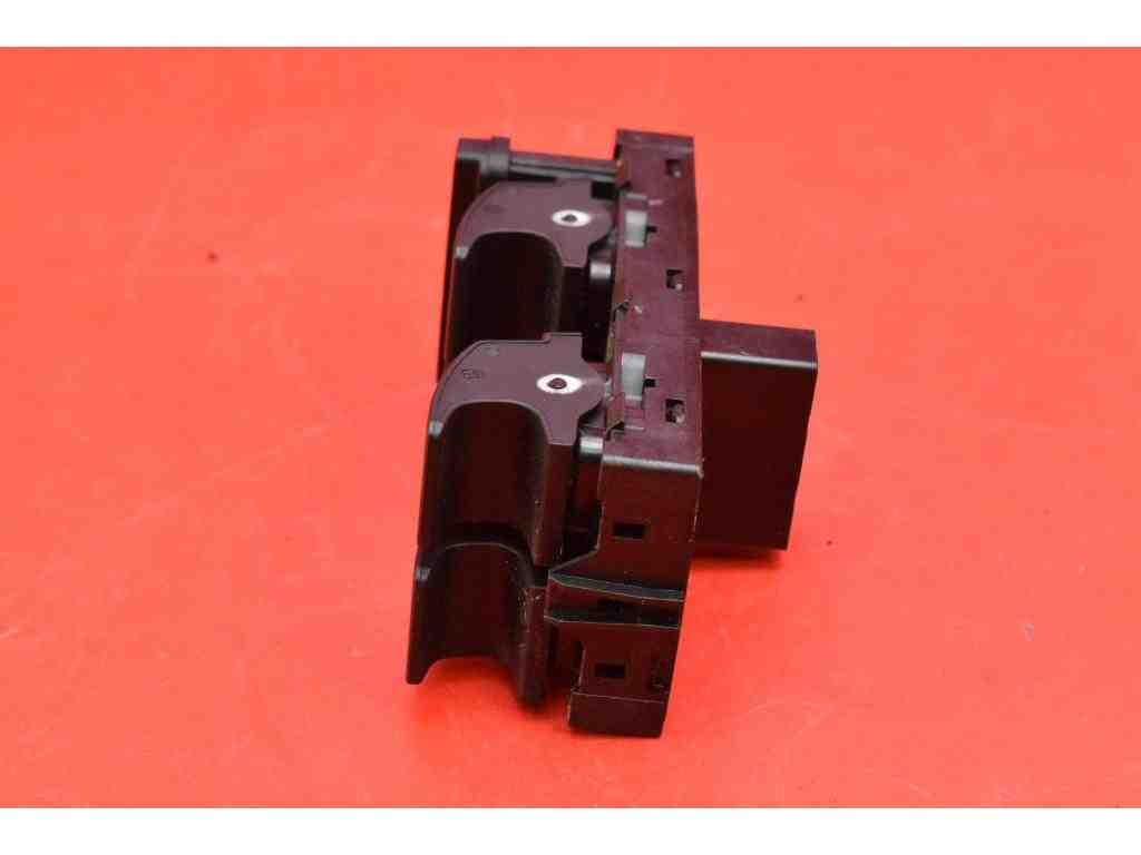 SEAT Leon 3 generation (2012-2020) Front Left Door Window Switch 5G0959857F 32385457