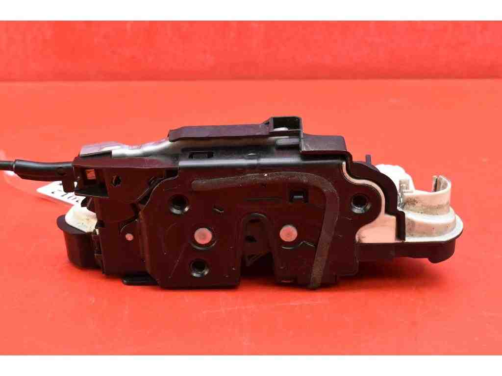 SEAT Leon 3 generation (2012-2020) Front Left Door Lock 5K1837015E 32385460