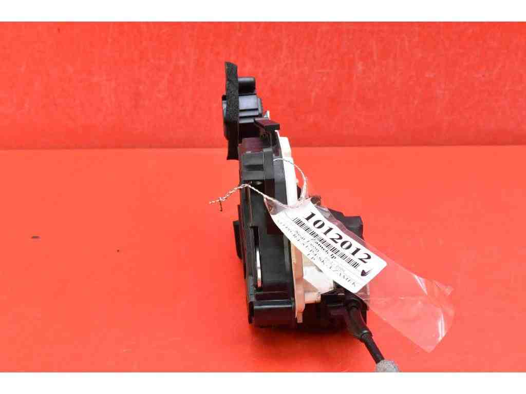 SEAT Leon 3 generation (2012-2020) Front Left Door Lock 5K1837015E 32385460