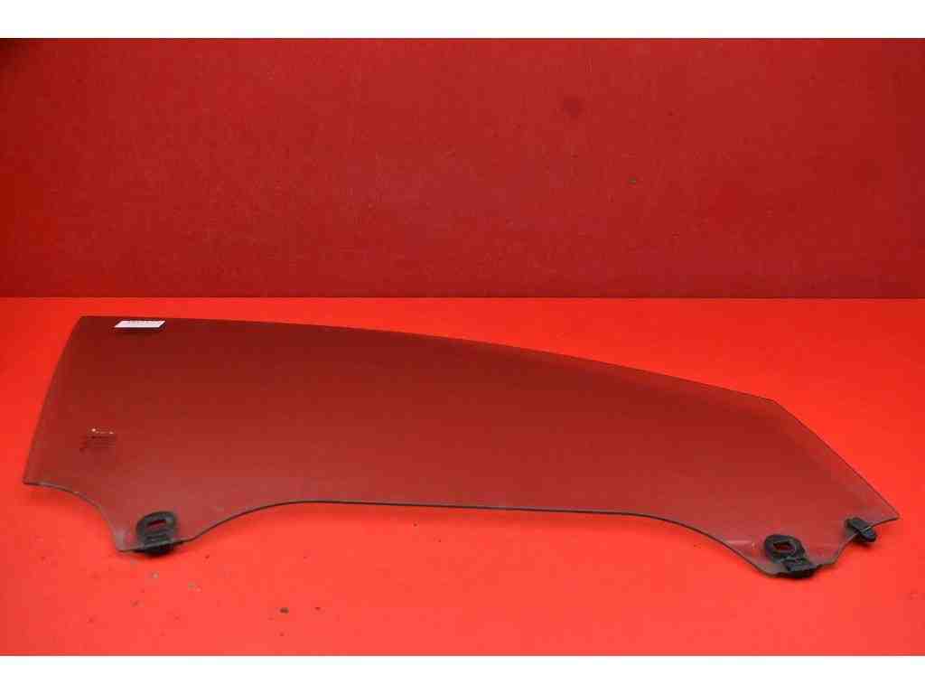 RENAULT Chevelle Front Left Window 32385514