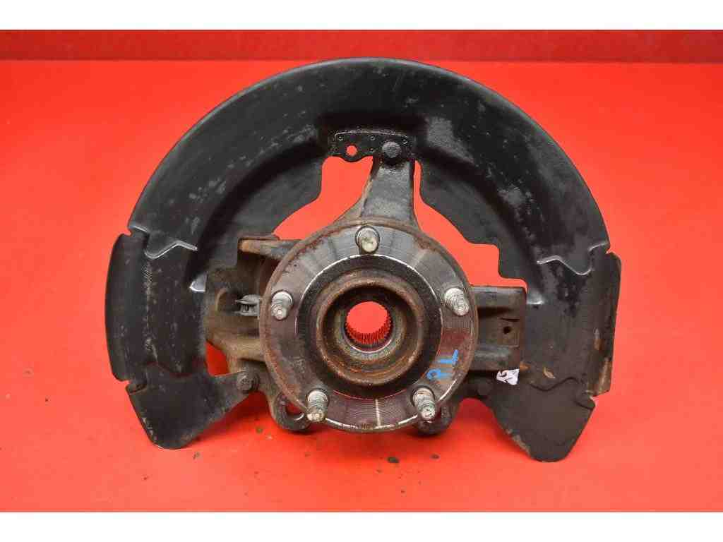 VOLVO C70 2 generation (2005-2013) Rear Left Wheel Hub 3M51-3K171 32385525