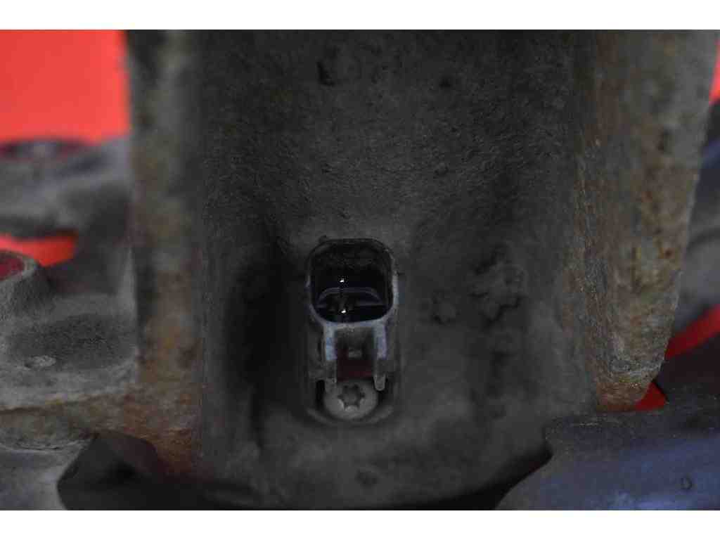 VOLVO C70 2 generation (2005-2013) Rear Left Wheel Hub 3M51-3K171 32385525