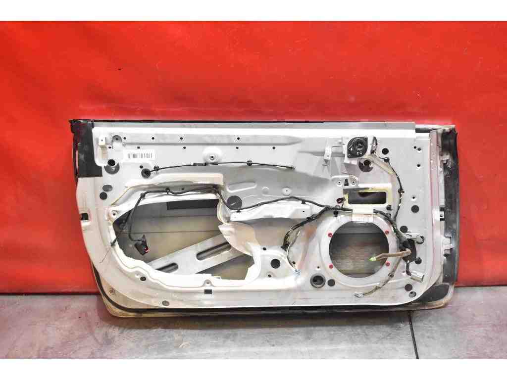 VOLVO C70 2 generation (2005-2013) Front Left Door 32385533