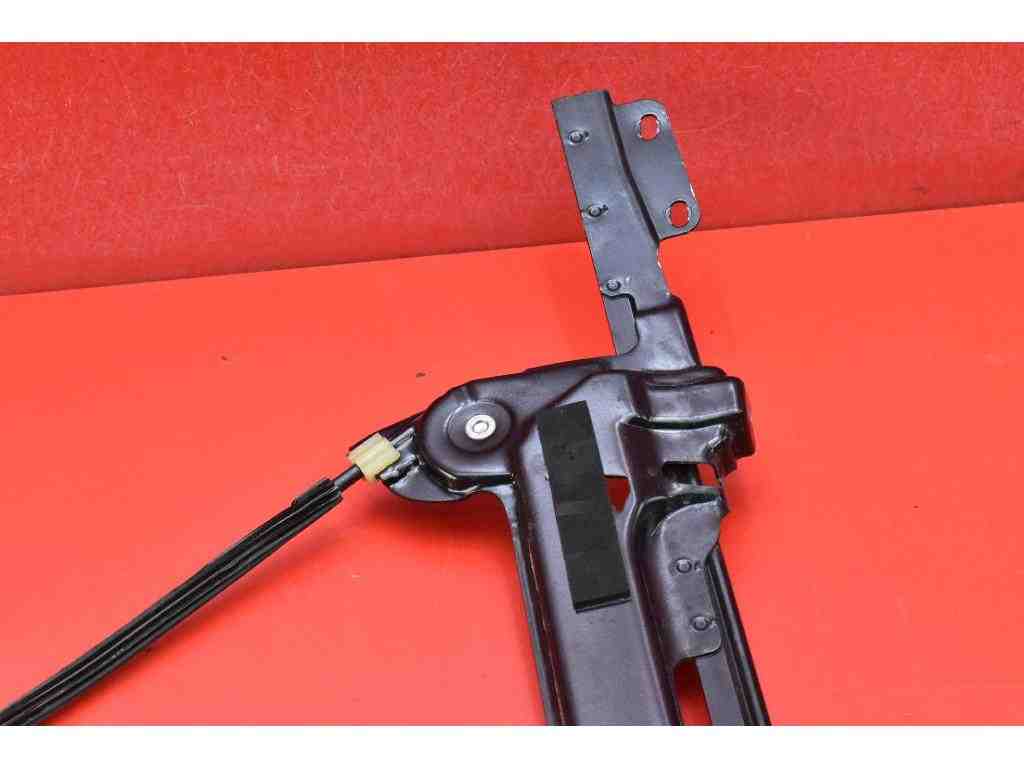 VOLVO C70 2 generation (2005-2013) Front Left Door Window Regulator 30633660 32385561