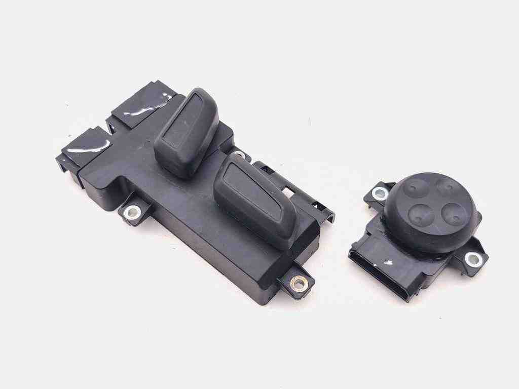 AUDI A7 C7/4G (2010-2020) Кнопки управления правым сиденьем 8K0959748C,10019509,8E0959777B,03465325,03481451,10010185,8K0959748,8K0959748A,10001543,03465305 32568752