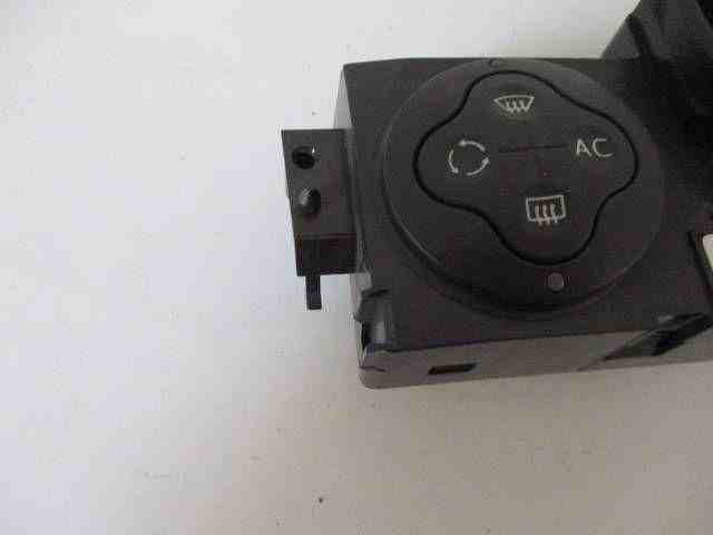 RENAULT Megane 2 generation (2002-2012) Citau veidu vadības bloki 2E8J98,69340019,8200344840 32464502
