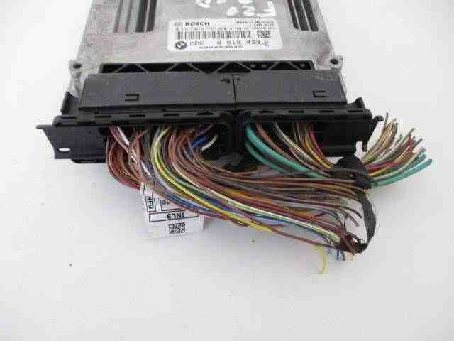 BMW 3 Series F30/F31 (2011-2020) Motora vadības bloks 030253545,0281018595,DDE8518423 32465369