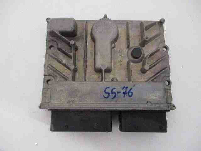 OPEL Astra J (2009-2020) Riadiaca jednotka motora 86ABBFH03022ZD02M90,55588354,55579719 32465791