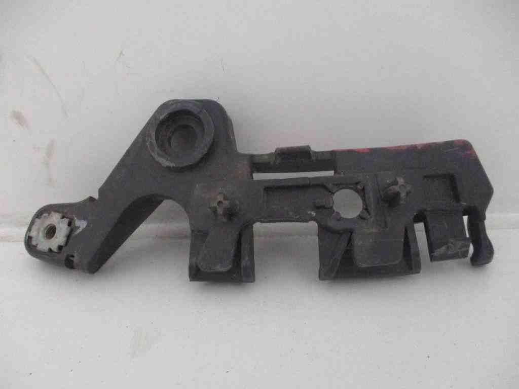 RENAULT Megane 3 generation (2008-2020) Front Right Bumper Bracket 620940002R 32465970