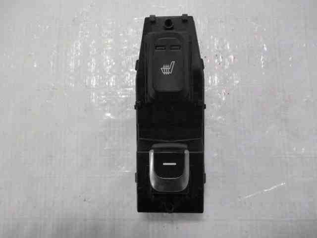 KIA Sportage 5 generation (2021-2024) Кнопки управления правым сиденьем 93580-F1020 32467189