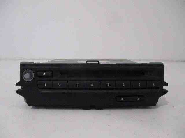 BMW 3 Series E90/E91/E92/E93 (2004-2013) Mūzikas atskaņotājs ar Navigāciju / GPS 65129177126,9177126 32467602