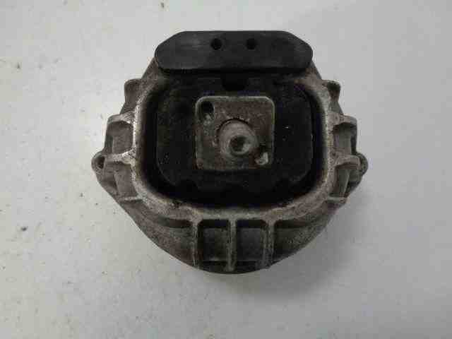 BMW 3 Series E90/E91/E92/E93 (2004-2013) Priekšējais motora stiprinājums 13981112 32468353
